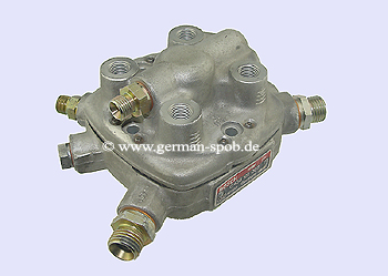 0438101002 Brandstof verdeler Bosch | Mercedes M102 190 W201 W124 | geregenereerd 0 438 100 002 Bosch 0438101002, 0438101001, 0986438201, 0 438 101 002,  0 438 101 001 Mercedes 190 W201 E 2.0, G-Klasse 230 GE, Kombi S124 200TE, Stufenheck W124 200E. F�r Fahrzeuge ohne KAT.