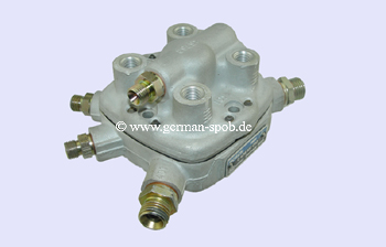 0438101010 Brandstof verdeler Bosch | Mercedes W201 2.3 16 V | geregenereerd 0 438 101 010 Mercedes / BOSCH 0438101009,  0438101010, 0986438209, F026TX2032, 0 438 101 010, 0 438 101 009 Mercedes M 102.983 190 W201 E 2.3-16