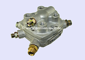 0438101026 Brandstof verdeler Bosch | Mercedes M102 W201 W124 W460 W463 | geregenereerd 0 438 101 026 Bosch 0438101026, 0986438225, 0 438 101 026, 0 986 438 225 Mercedes 190 W201, G-Klasse W460 , G-Klasse W461 , G-Klasse W463 , G-Klasse Cabrio W463 , Kombi S124 , Stufenheck W124 mit dem 4 Zylinder Motor M102