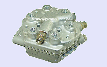 0438101044 Brandstof verdeler Bosch | Mercedes M104 W124 SL R129 300 24V | geregenereerd 0 438 101 044 BOSCH 0438101044, 0986438243, F026TX2036, 0 438 101 044, 0 986 438 243 